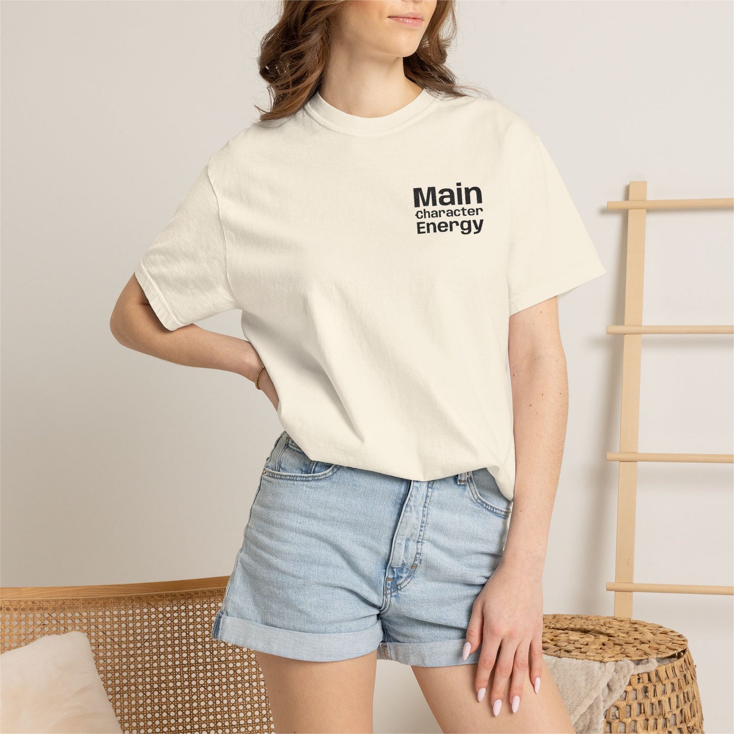 Main Character Energy T-shirt - Ivory